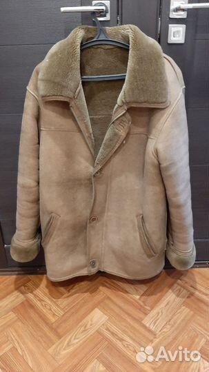 Дубленки натуральные мужские 50-52размер