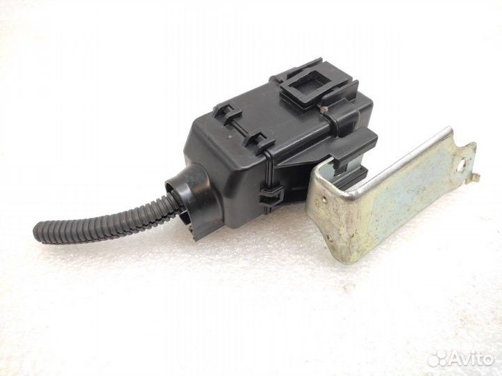 Блок предохранителей под капот Mitsubishi Asx 3