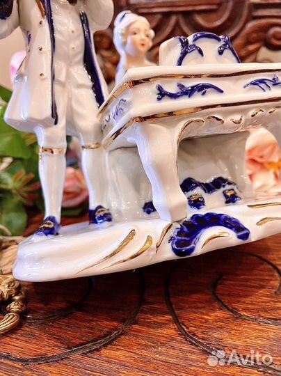 Фарфоровая статуэтка Capodimonte (Каподимонте)