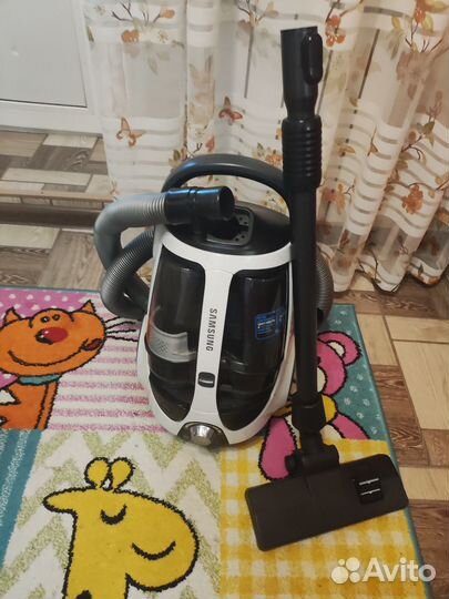 Пылесос Samsung SC8835
