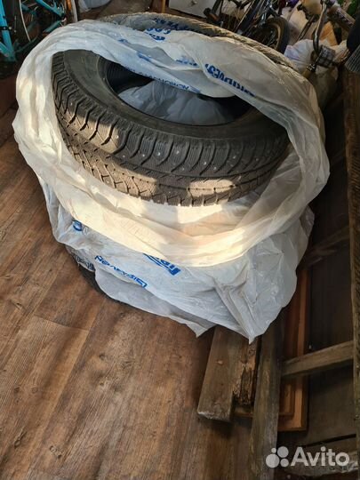 Bridgestone Ice Cruiser 7000 195/65 R15