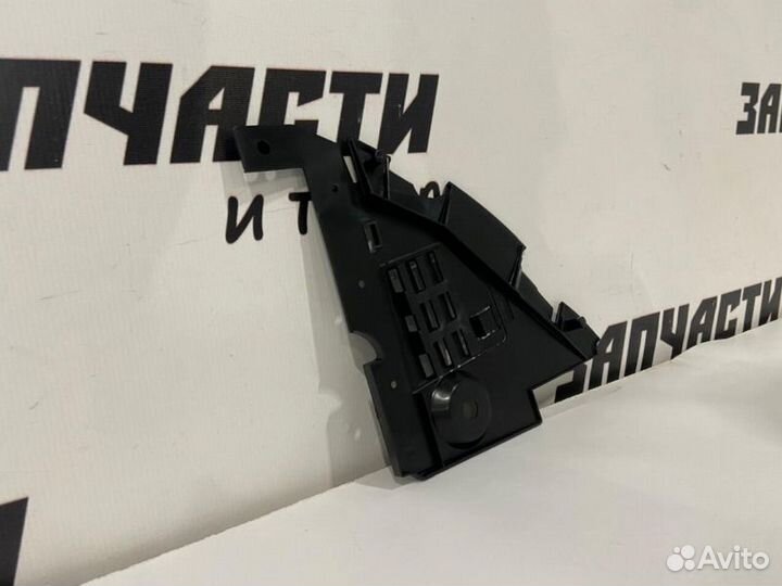 Защита бампера передняя правая Renault Logan 2014