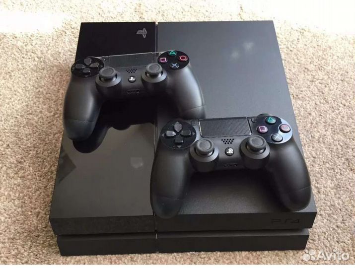 Sony PS4 fat + 2 джойстика+более 500игр