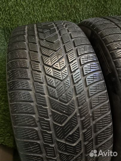 Pirelli Scorpion Winter 275/45 R21 и 315/40 R21