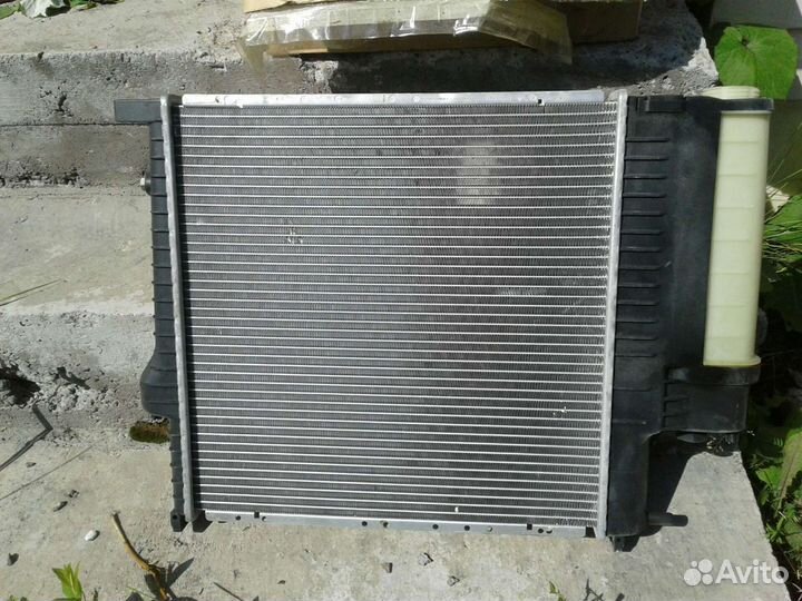 Радиатор на BMW E39