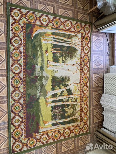 Ковер шерстяной