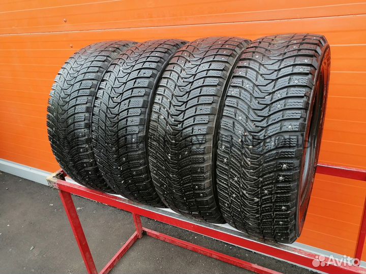Michelin X-Ice North 3 205/55 R16 89Q