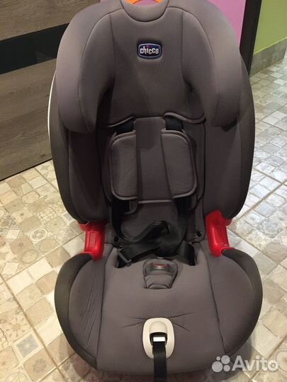 Автомобильное детское кресло от 9 до 36 кг