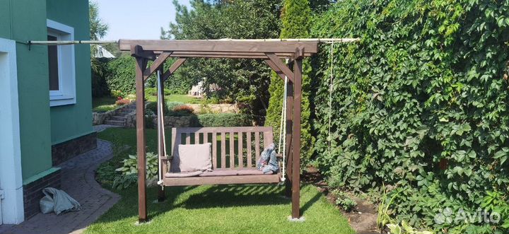 Качели уличные