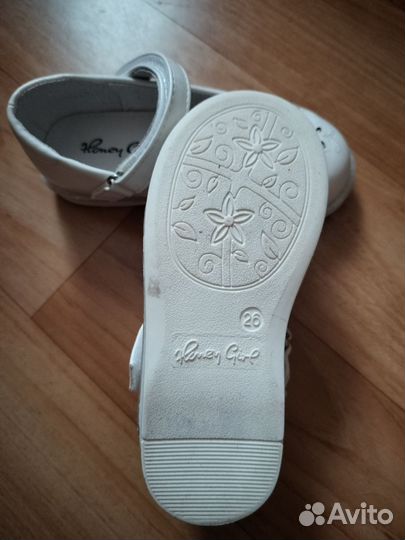 Туфли для девочки 26 размер белые