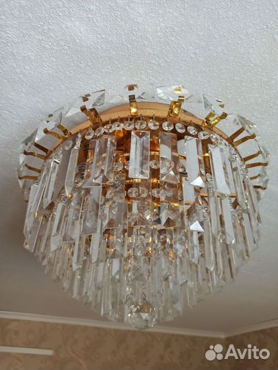 Люстра потолочная