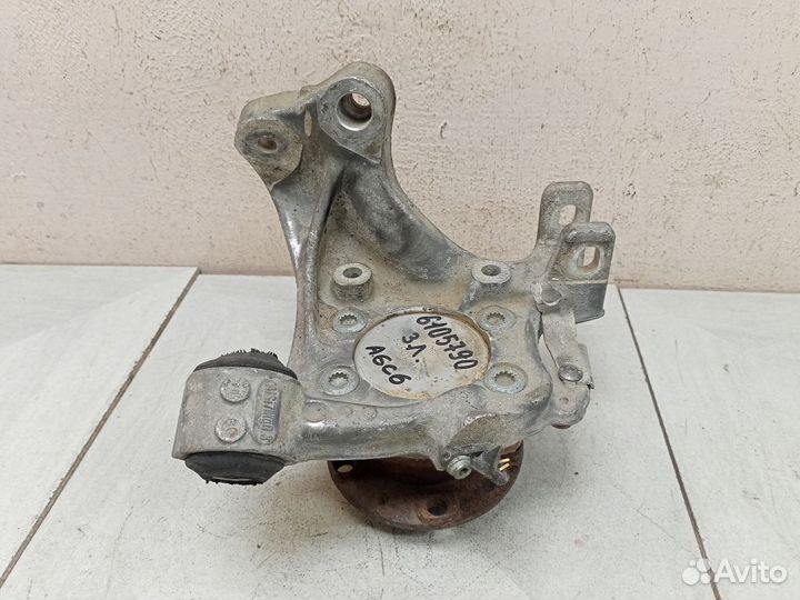 Кулак задний левый Ауди A6 C6