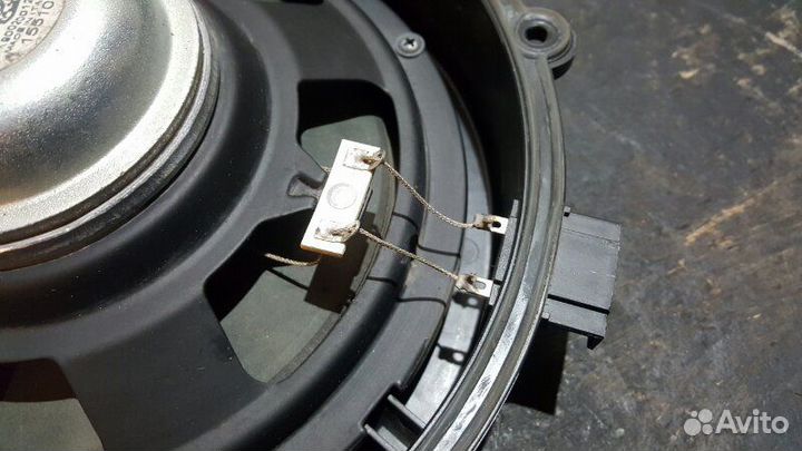 Динамик двери Porsche Cayenne 958 3.0 hybrid AT