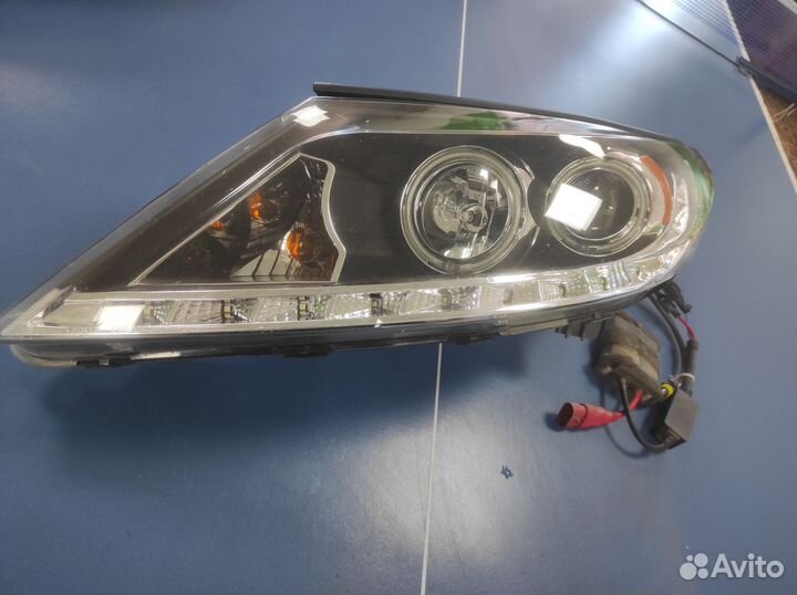 Фары передние Киа спортедж 3