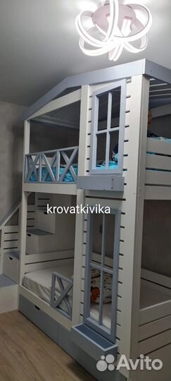 Детская двухъярусная Эко кровать домик из массива