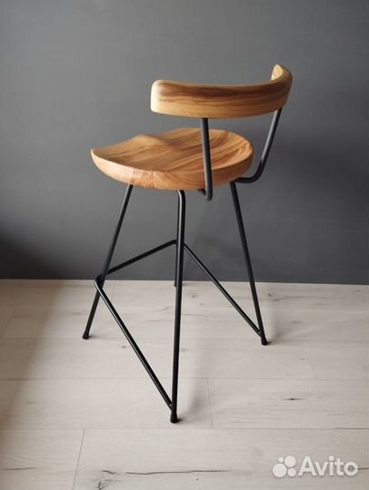 Стул барный