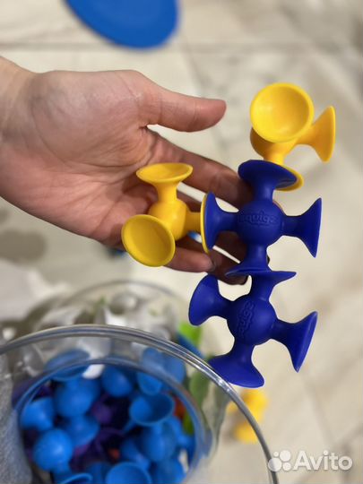 Itsimagical pop pad. Конструктор-присоски