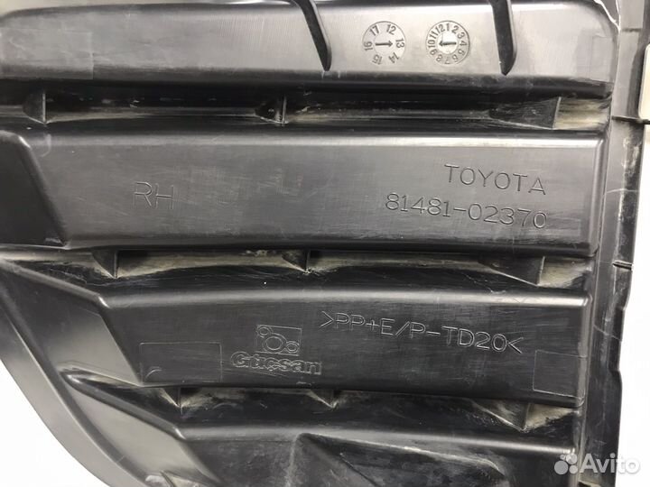 Заглушки бампера на toyota Corolla XI