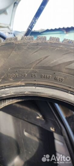Pirelli Scorpion Ice Zero 2 225/60 R18