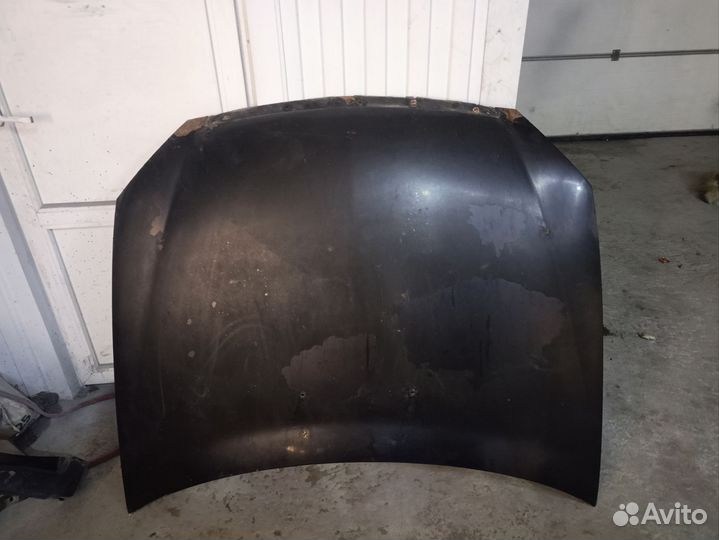 Капот на priora бу