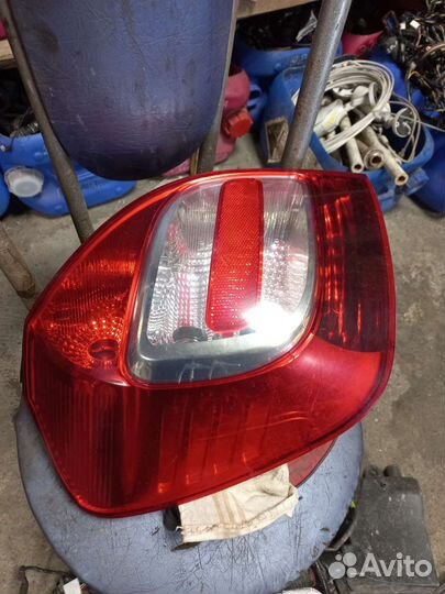 Фонарь Лада Калина 2