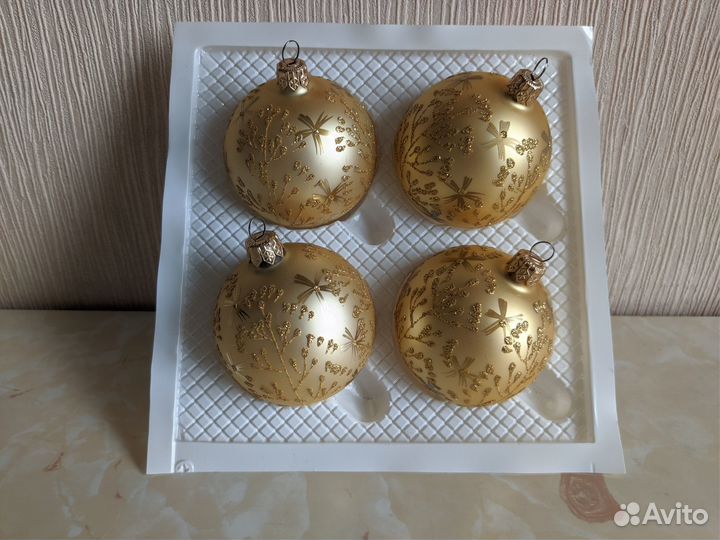 Наборы шаров на елку
