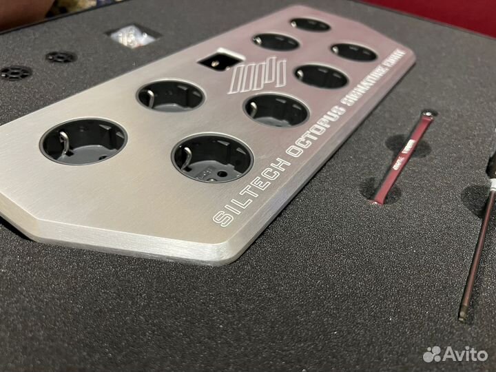 Octopus Signature Eight Double Crown IEC 16A EUR