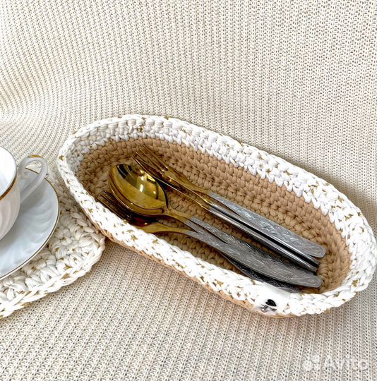 Подарочный набор сервировочные корзинки и салфетки