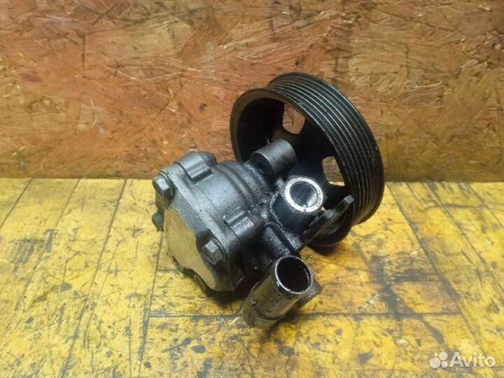 Насос гидроусилителя Kia Sorento 2.5 2003-2009