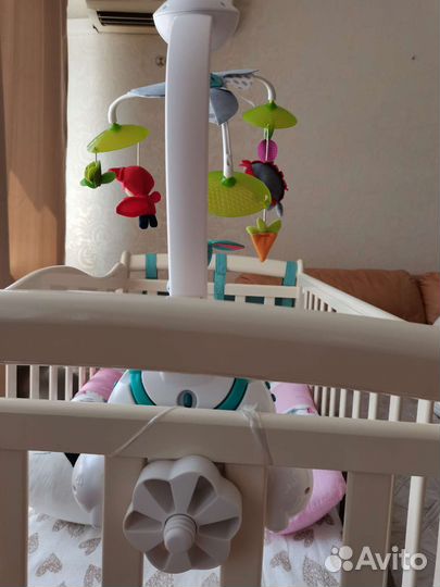 Мобиль на кроватку tiny love