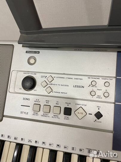 Синтезатор yamaha PBR - E323