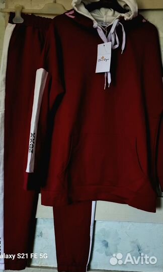 Спортивный костюм женский новый