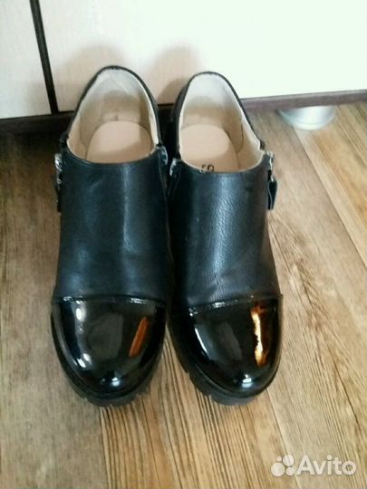 Ботинки осенние