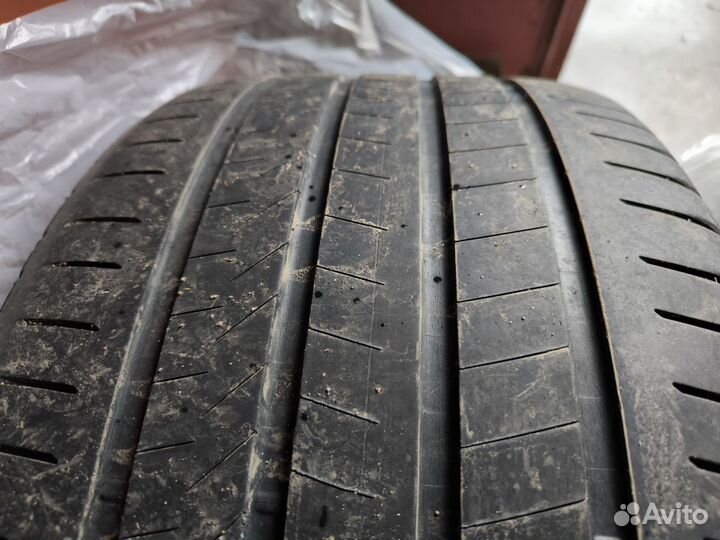 Bridgestone Alenza 001 295/35 R21 107