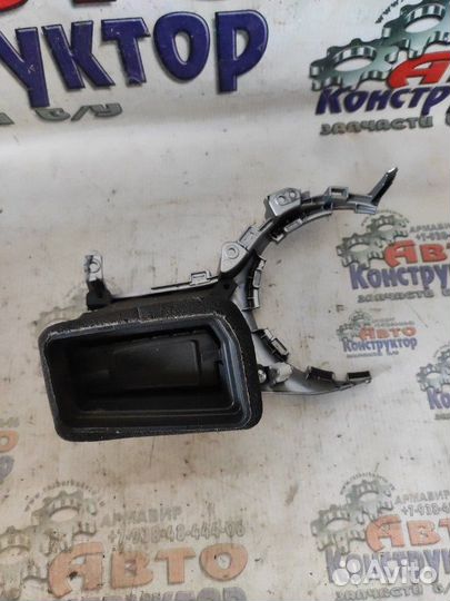 Дефлектор воздушный Киа Cee'd Jd универсал II G4FG