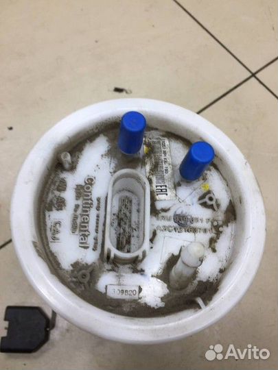 Насос топливный Volkswagen Polo