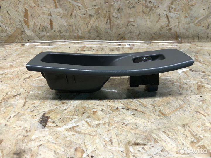 Кнопка стеклоподъемника задняя Chevrolet Lacetti