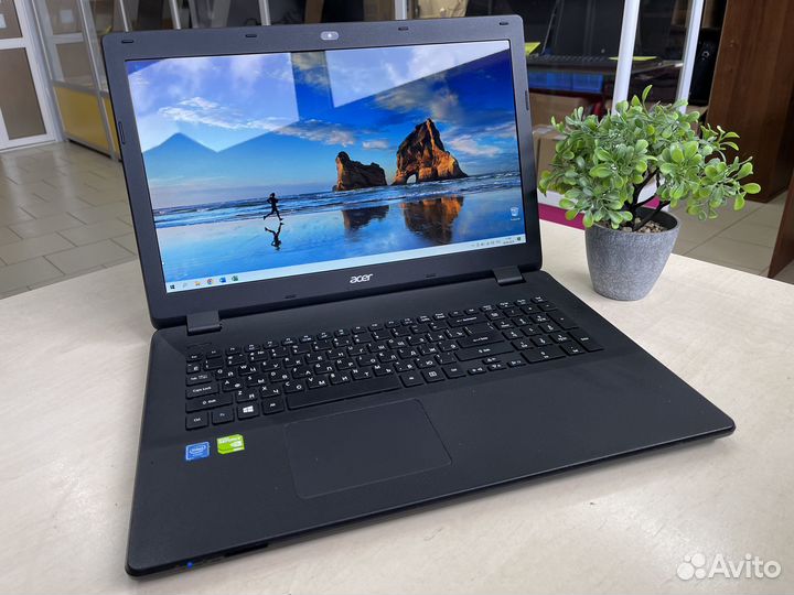 Большой/Бюджетный ноутбук Acer