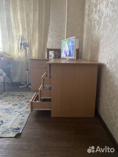 Компьютерный стол