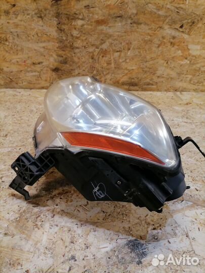 Фара левая Infiniti M Y50 ксенон