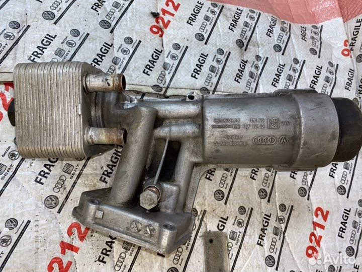 Корпус масляного фильтра Volkswagen Passat B5+ 1.9