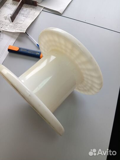 Катушка пластиковая пустая