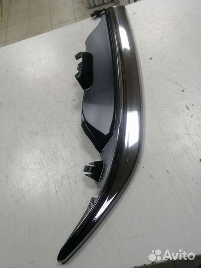 Молдинг фары Toyota Camry V55