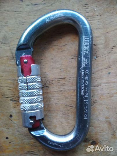 Карабины Lucky Austral