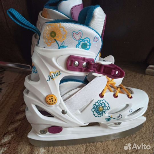 Коньки размер 30-33