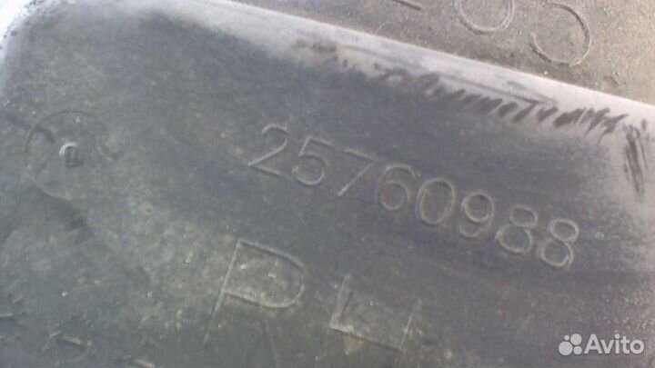 Защита арок (подкрылок) Cadillac SRX, 2004