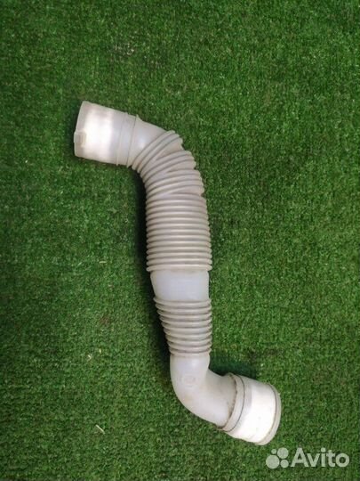 Патрубок Audi Q3 8UB cczc 2013