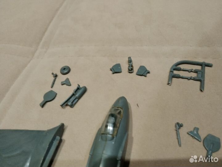 Сборная модель самолета времён СССР