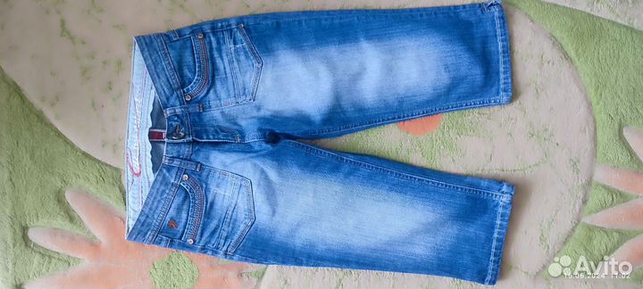 Бриджи, джинсы 42 размера