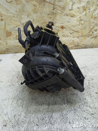 Коллектор впускной Opel Corsa C Z12XE 2001